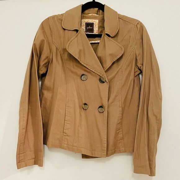 Tan Light Jacket - Picture 1 of 3
